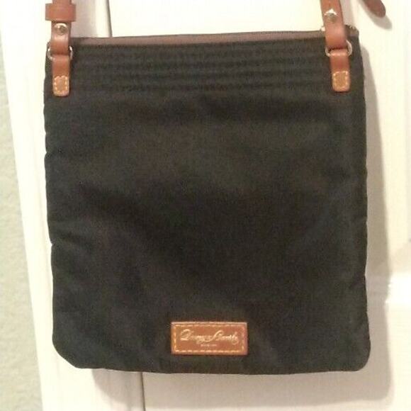 Dooney & Bourke Black Nylon Crossbody Small Mini Shoulder Bag Adjustable - Picture 3 of 14